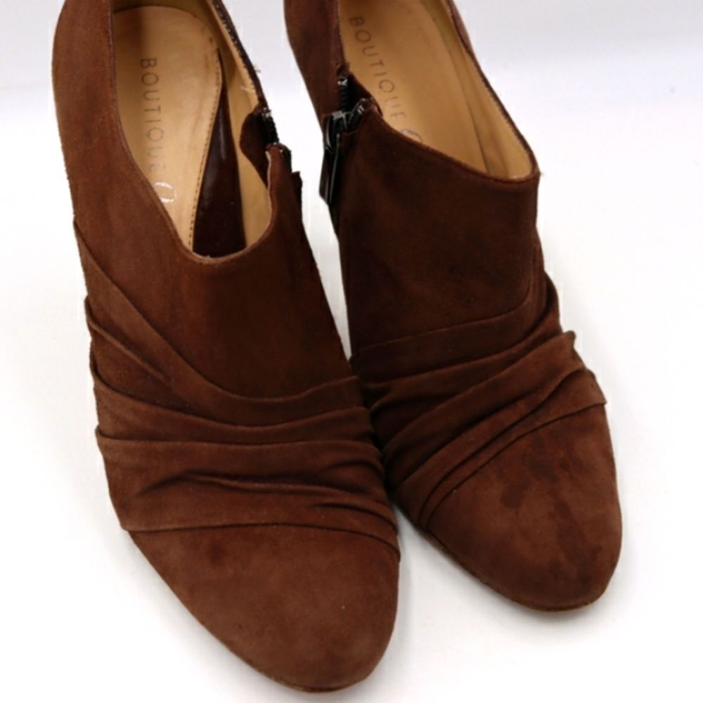Boutique 9 Brown Suede High Heeled Bootie Heels 3" Heel BTHILDA 8.5